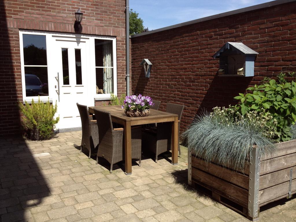 Bed & Breakfast Huize Mesch Eijsden Esterno foto